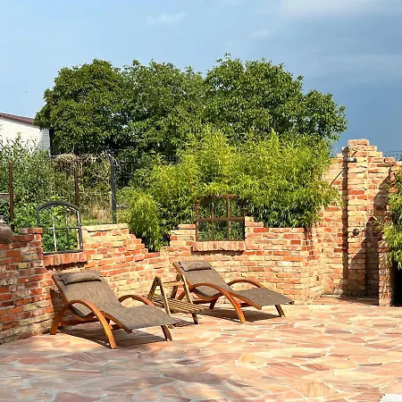 Raminorca Ferienwohnung mit großem Pool - Frühstück kann man bei uns dazu buchen 3*